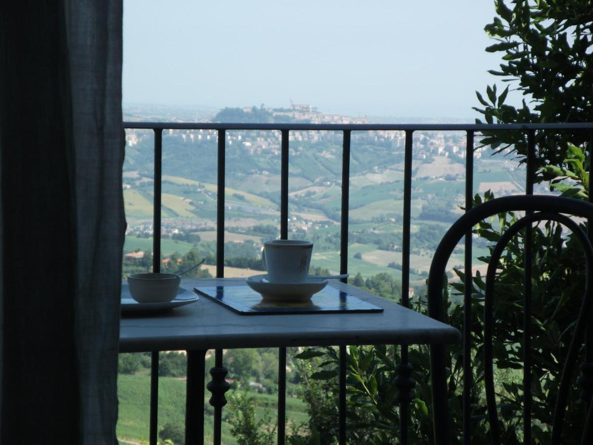 La Rosa Scarlatta Monterubbiano Экстерьер фото