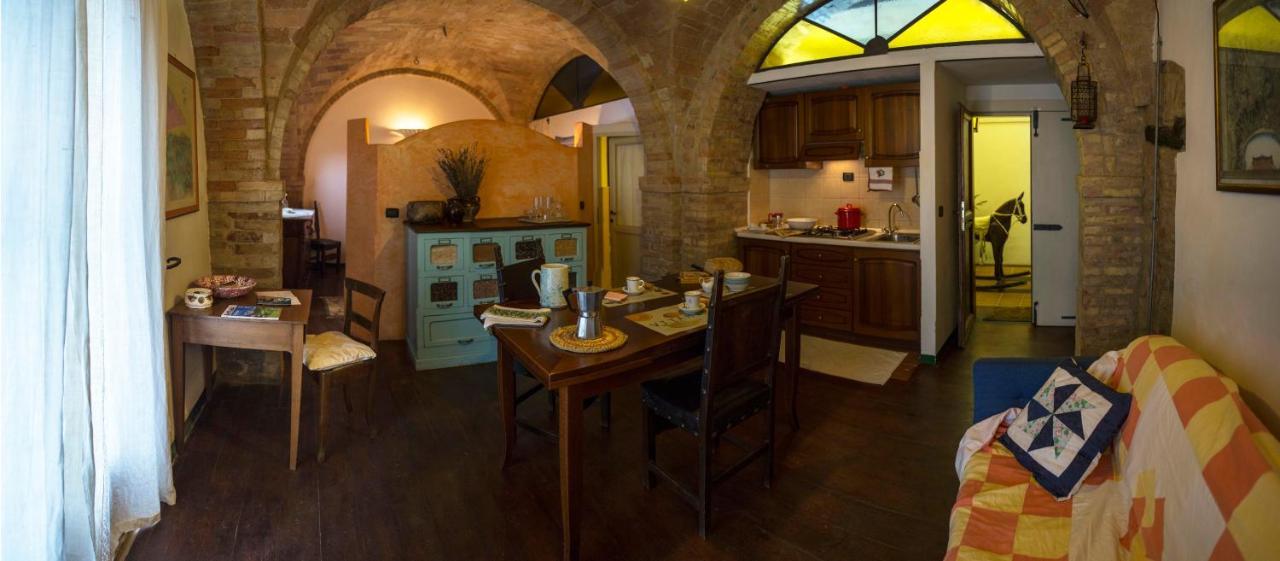La Rosa Scarlatta Monterubbiano Экстерьер фото