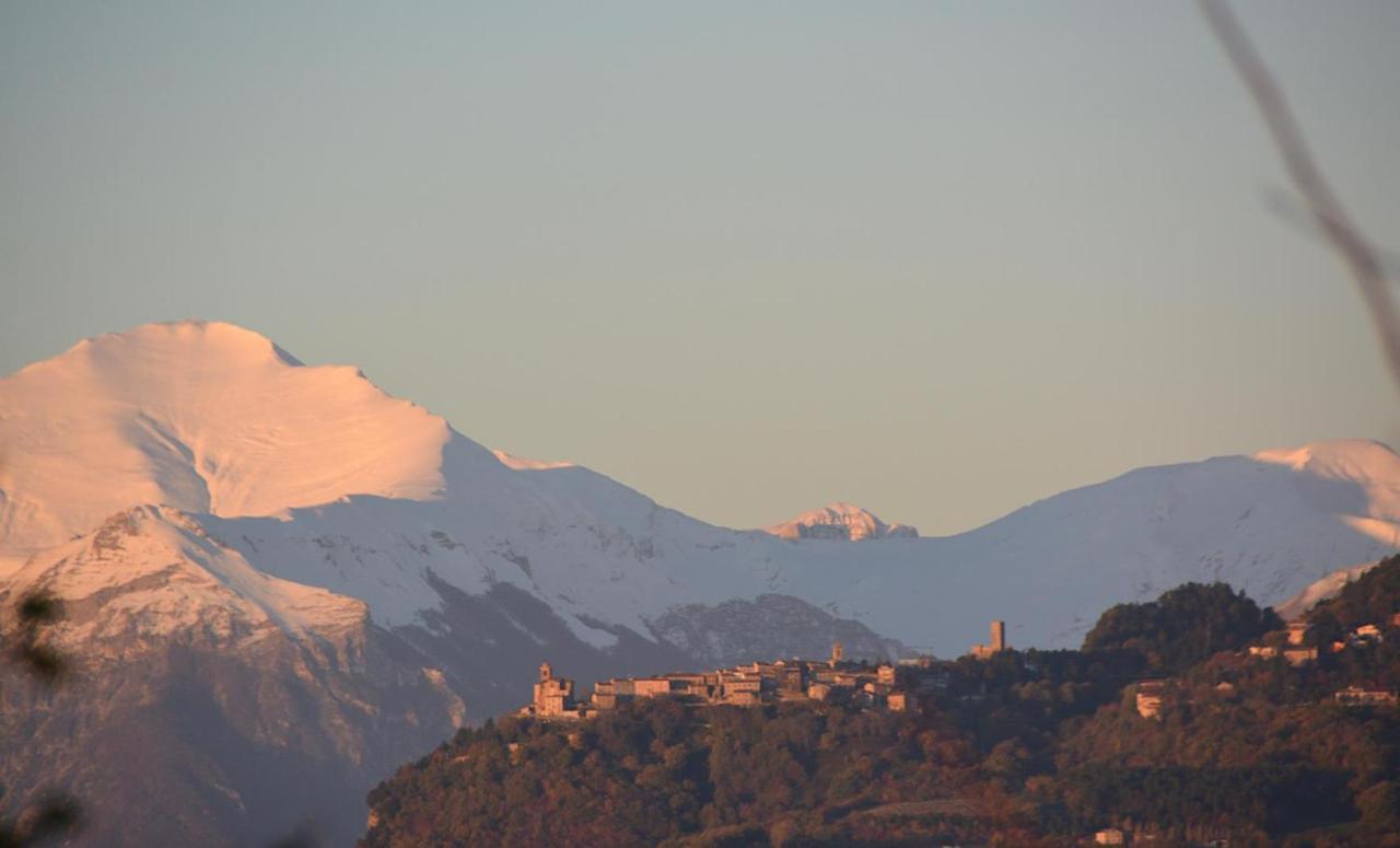 La Rosa Scarlatta Monterubbiano Экстерьер фото