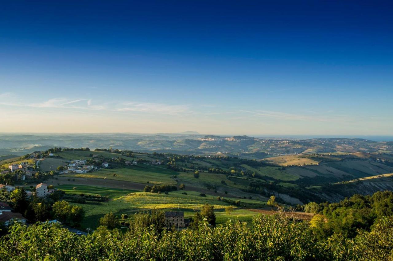 La Rosa Scarlatta Monterubbiano Экстерьер фото